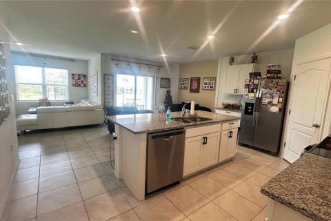 Villa ou maison à vendre à Haines City, Floride: 4 chambres, 212.47 m2 № 2419052 - photo 23