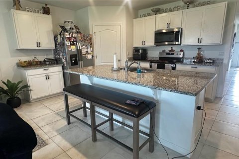 Villa ou maison à vendre à Haines City, Floride: 4 chambres, 212.47 m2 № 2419052 - photo 16