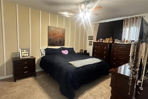 Villa ou maison à vendre à Haines City, Floride: 4 chambres, 212.47 m2 № 2419052 - photo 24