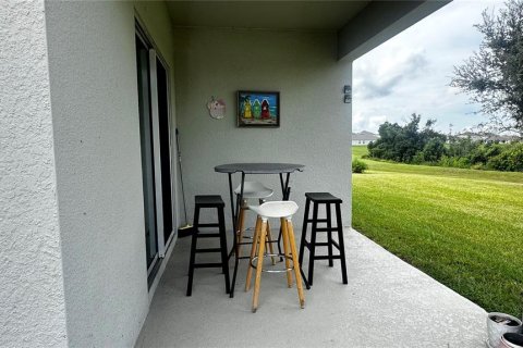 Villa ou maison à vendre à Haines City, Floride: 4 chambres, 212.47 m2 № 2419052 - photo 28