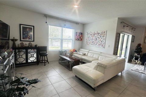 Villa ou maison à vendre à Haines City, Floride: 4 chambres, 212.47 m2 № 2419052 - photo 21
