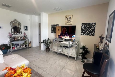 Villa ou maison à vendre à Haines City, Floride: 4 chambres, 212.47 m2 № 2419052 - photo 22