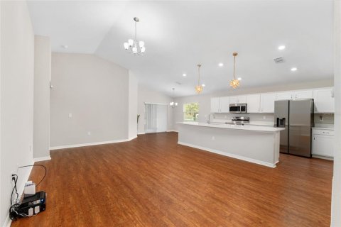House in Ocala, Florida 4 bedrooms, 159.42 sq.m. № 1873023 - photo 7