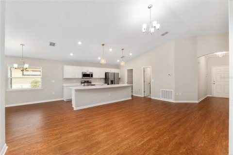 House in Ocala, Florida 4 bedrooms, 159.42 sq.m. № 1873023 - photo 8