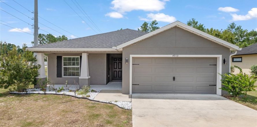 House in Ocala, Florida 4 bedrooms, 159.42 sq.m. № 1873023