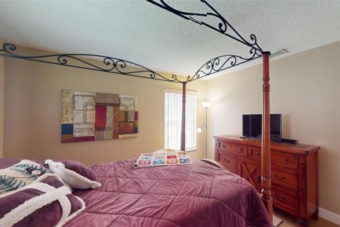 House in Port Charlotte, Florida 2 bedrooms, 114.55 sq.m. № 2110148 - photo 14