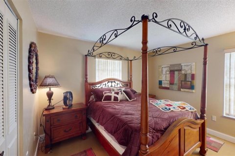 House in Port Charlotte, Florida 2 bedrooms, 114.55 sq.m. № 2110148 - photo 11