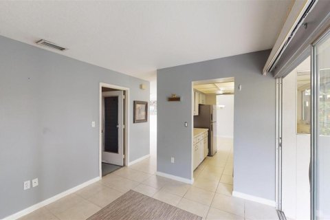 House in Port Charlotte, Florida 2 bedrooms, 114.55 sq.m. № 2110148 - photo 25