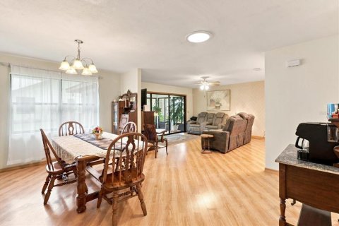 Villa ou maison à vendre à Dunnellon, Floride: 3 chambres, 179.21 m2 № 2287332 - photo 18