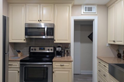 House in Sanford, Florida 3 bedrooms, 104.52 sq.m. № 1824527 - photo 6