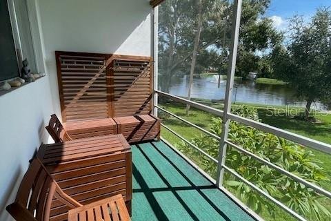 Condo in Seminole, Florida, 1 bedroom  № 1903632 - photo 9