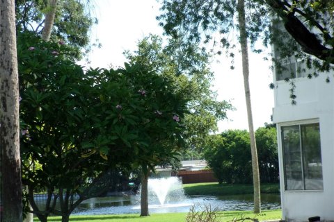 Condo in Seminole, Florida, 1 bedroom  № 1903632 - photo 19