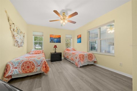 House in Summerfield, Florida 3 bedrooms, 135.92 sq.m. № 1900913 - photo 17