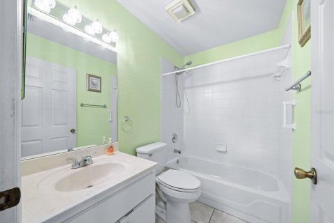 House in Summerfield, Florida 3 bedrooms, 135.92 sq.m. № 1900913 - photo 19