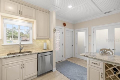 Villa ou maison à vendre à Lady Lake, Floride: 2 chambres, 165.37 m2 № 1914551 - photo 13