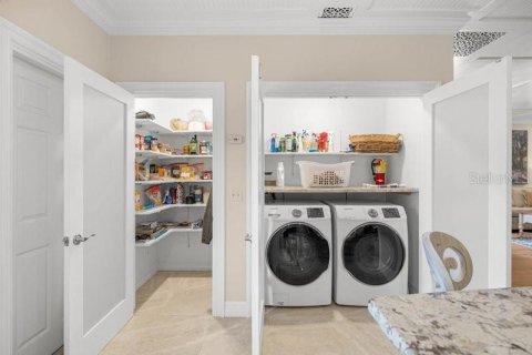 Villa ou maison à vendre à Lady Lake, Floride: 2 chambres, 165.37 m2 № 1914551 - photo 14