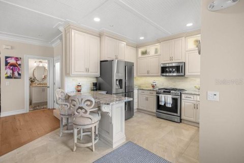 Villa ou maison à vendre à Lady Lake, Floride: 2 chambres, 165.37 m2 № 1914551 - photo 10