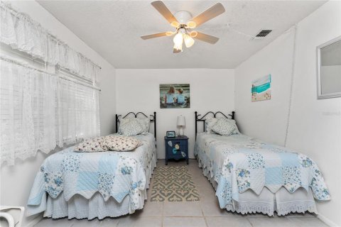 Condo in Port Charlotte, Florida, 2 bedrooms  № 1747134 - photo 28