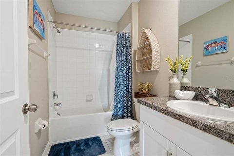 House in Wesley Chapel, Florida 6 bedrooms, 239.69 sq.m. № 2419071 - photo 20