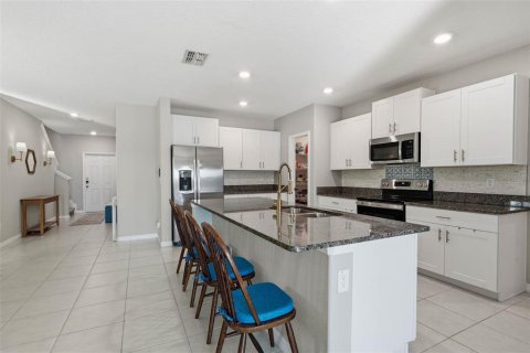 House in Wesley Chapel, Florida 6 bedrooms, 239.69 sq.m. № 2419071 - photo 11
