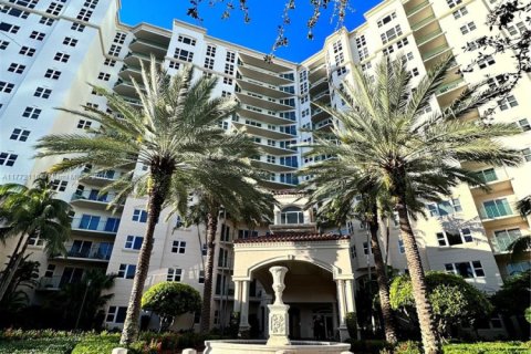 Copropriété à vendre à Aventura, Floride: 2 chambres, 121.89 m2 № 1958854 - photo 1