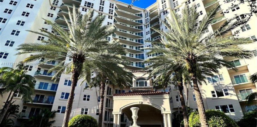 Condo à Aventura, Floride, 2 chambres  № 1958854