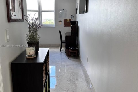 Copropriété à vendre à Aventura, Floride: 2 chambres, 121.89 m2 № 1958854 - photo 22
