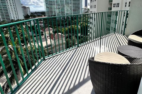 Copropriété à vendre à Aventura, Floride: 2 chambres, 121.89 m2 № 1958854 - photo 5