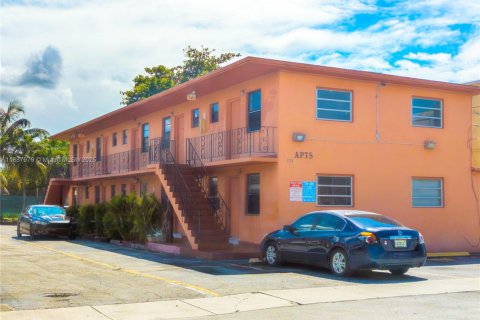 Apartment in Miami, Florida 1 bedroom, 46.45 sq.m. № 1941830 - photo 9