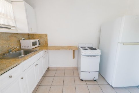 Apartment in Miami, Florida 1 bedroom, 46.45 sq.m. № 1941830 - photo 3