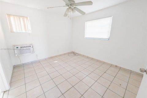 Apartment in Miami, Florida 1 bedroom, 46.45 sq.m. № 1941830 - photo 5