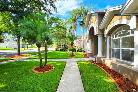 House in Odessa, Florida 4 bedrooms, 239.13 sq.m. № 1823256 - photo 10