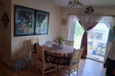 Casa en venta en Ocala, Florida, 3 dormitorios, 125.79 m2 № 1901002 - foto 5