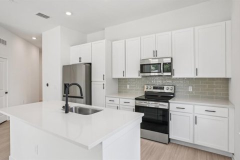 Apartamento en alquiler en Tampa, Florida, 1 dormitorio, 55.93 m2 № 1833234 - foto 12