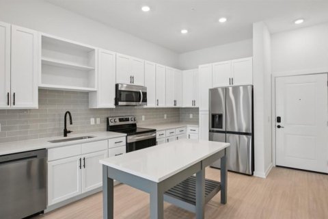 Apartamento en alquiler en Tampa, Florida, 1 dormitorio, 55.93 m2 № 1833234 - foto 6