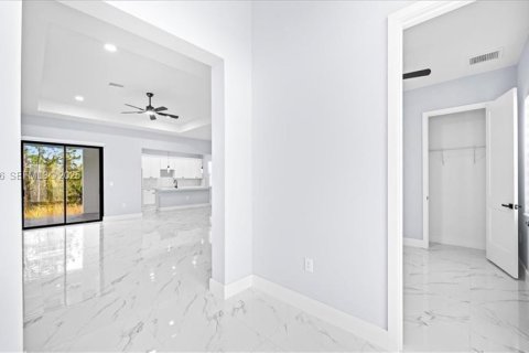 Купить виллу или дом в Лихай-Эйкерс, Флорида 4 спальни, № 1986824 - фото 21