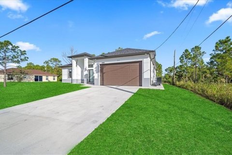 Купить виллу или дом в Лихай-Эйкерс, Флорида 4 спальни, № 1986824 - фото 4
