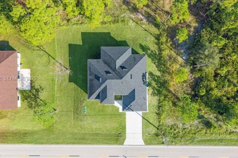 Купить виллу или дом в Лихай-Эйкерс, Флорида 4 спальни, № 1986824 - фото 12