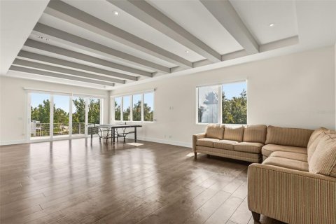 Casa en venta en Orlando, Florida, 5 dormitorios, 419.83 m2 № 2258588 - foto 22