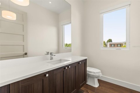 Casa en venta en Orlando, Florida, 5 dormitorios, 419.83 m2 № 2258588 - foto 30