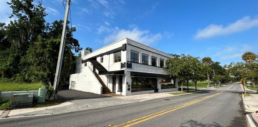 Propiedad comercial en Ocala, Florida 298.22 m2 № 661741