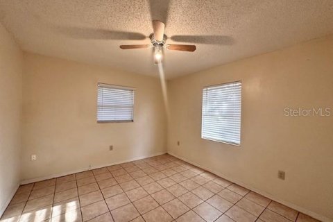 Apartment in Leesburg, Florida 2 bedrooms, 83.61 sq.m. № 2394001 - photo 7