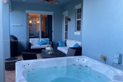 House in Jupiter, Florida 3 bedrooms, 177.81 sq.m. № 1993978 - photo 25