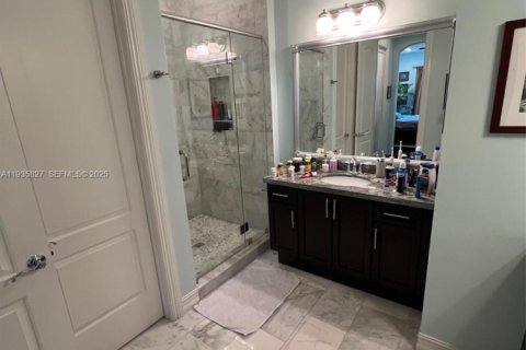 House in Jupiter, Florida 3 bedrooms, 177.81 sq.m. № 1993978 - photo 19