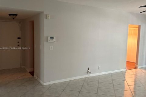 Condominio en venta en Boca Raton, Florida, 2 dormitorios, 118.54 m2 № 1862107 - foto 15