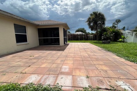 Casa en alquiler en North Port, Florida, 3 dormitorios, 119.84 m2 № 1850094 - foto 28