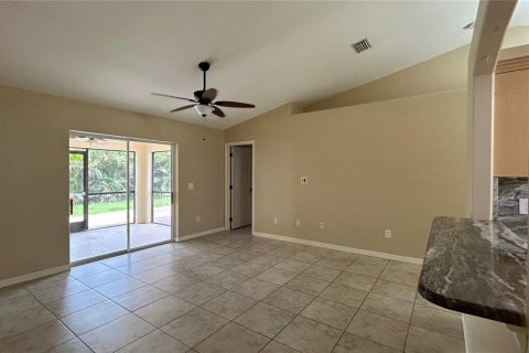 Casa en alquiler en North Port, Florida, 3 dormitorios, 119.84 m2 № 1850094 - foto 5