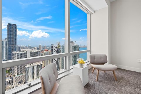 Condo in Miami, Florida, 1 bedroom  № 1891972 - photo 9
