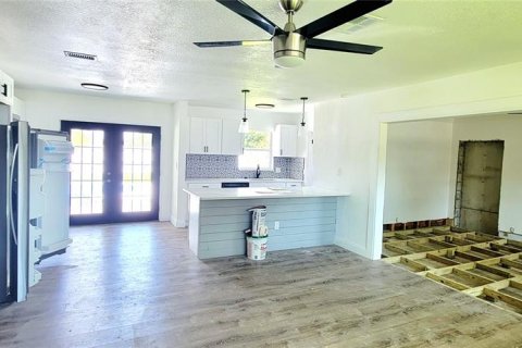 Villa ou maison à vendre à Saint Petersburg, Floride: 3 chambres, 137.96 m2 № 1829213 - photo 5