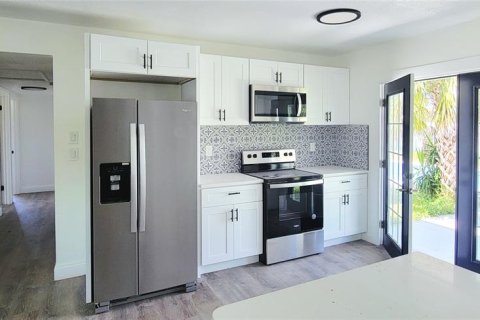 Villa ou maison à vendre à Saint Petersburg, Floride: 3 chambres, 137.96 m2 № 1829213 - photo 29